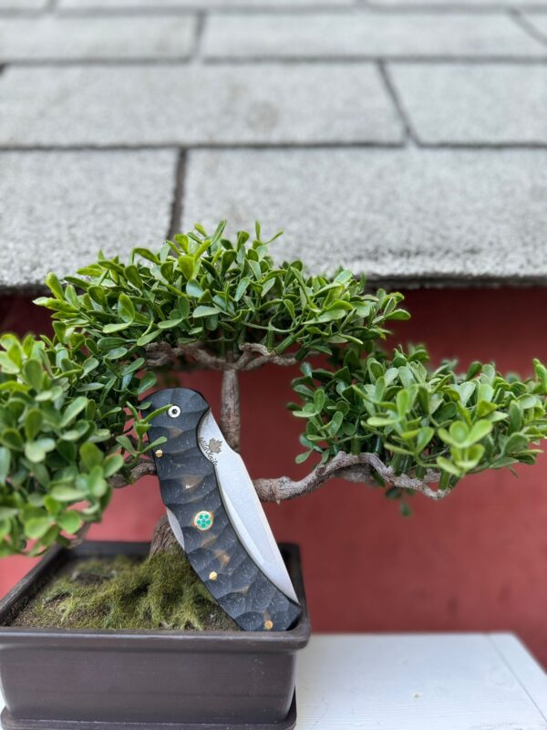 Rock Model Pocket Knife - Image 3